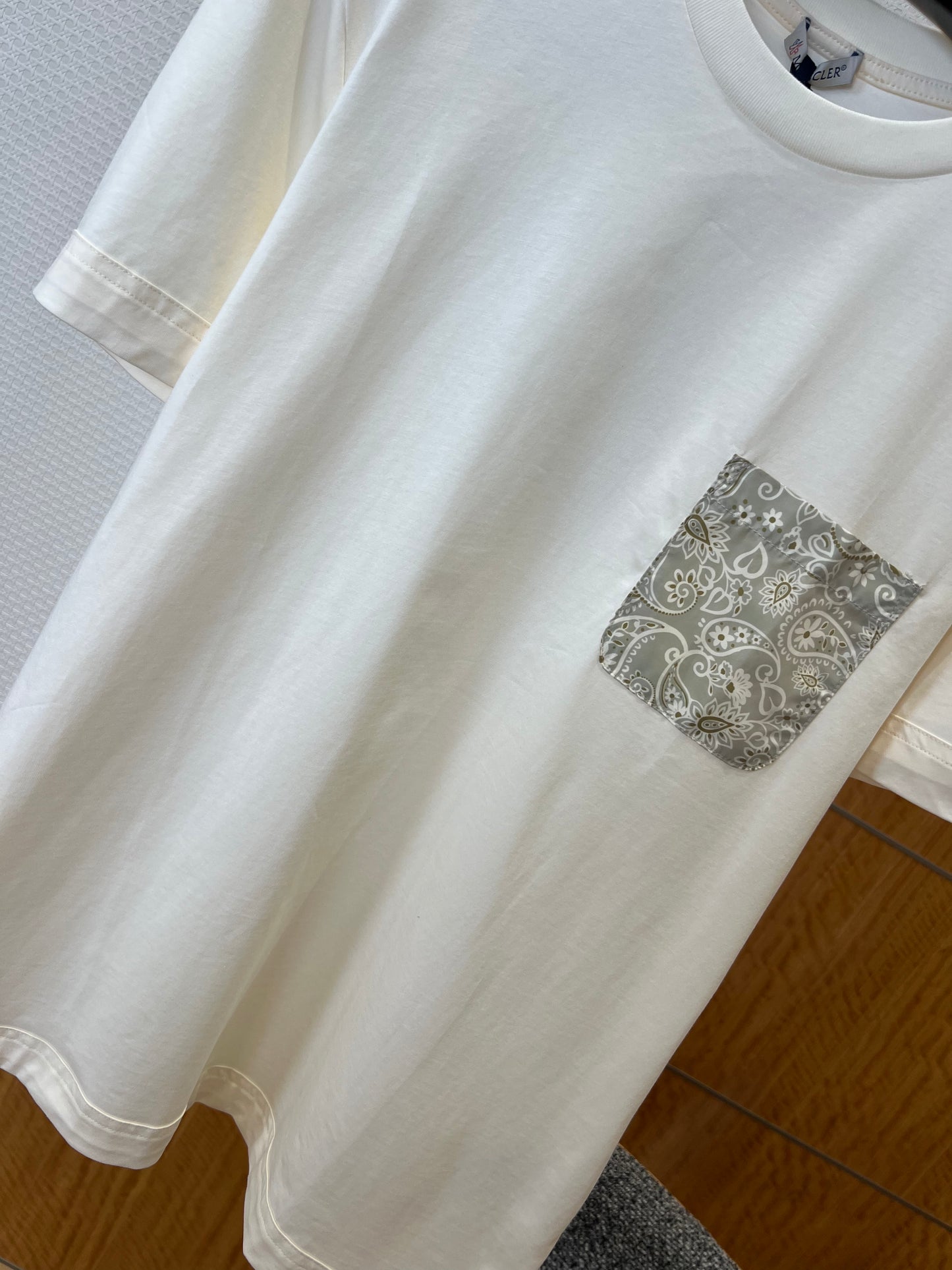Moncler T-shirt
