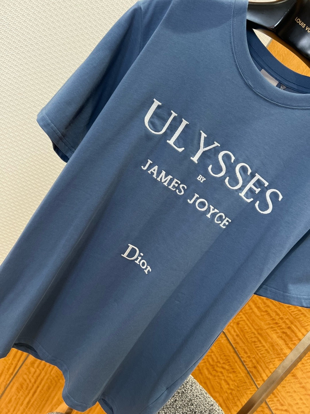 Dior T-shirt