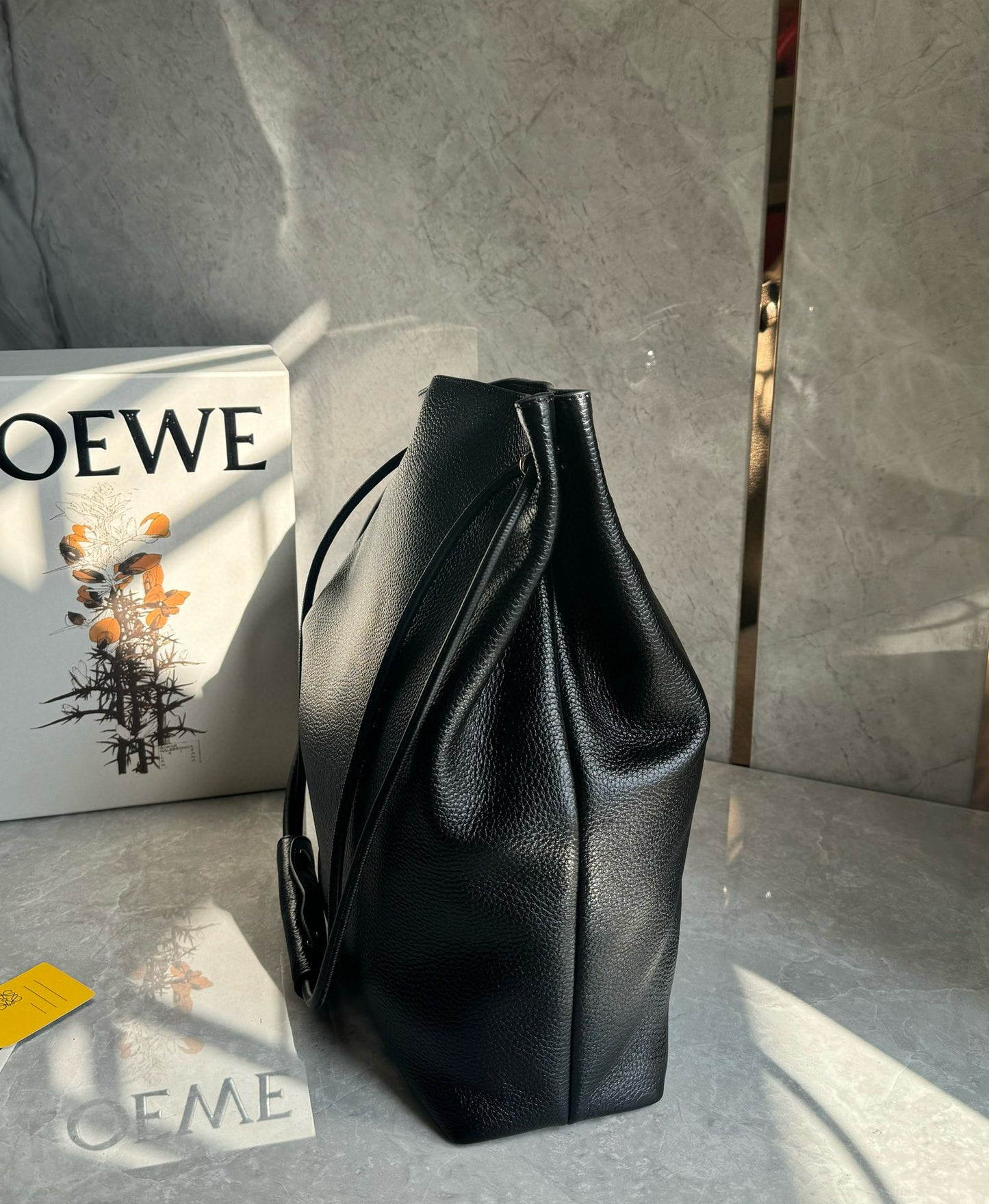 Loewe Pebble Hobo