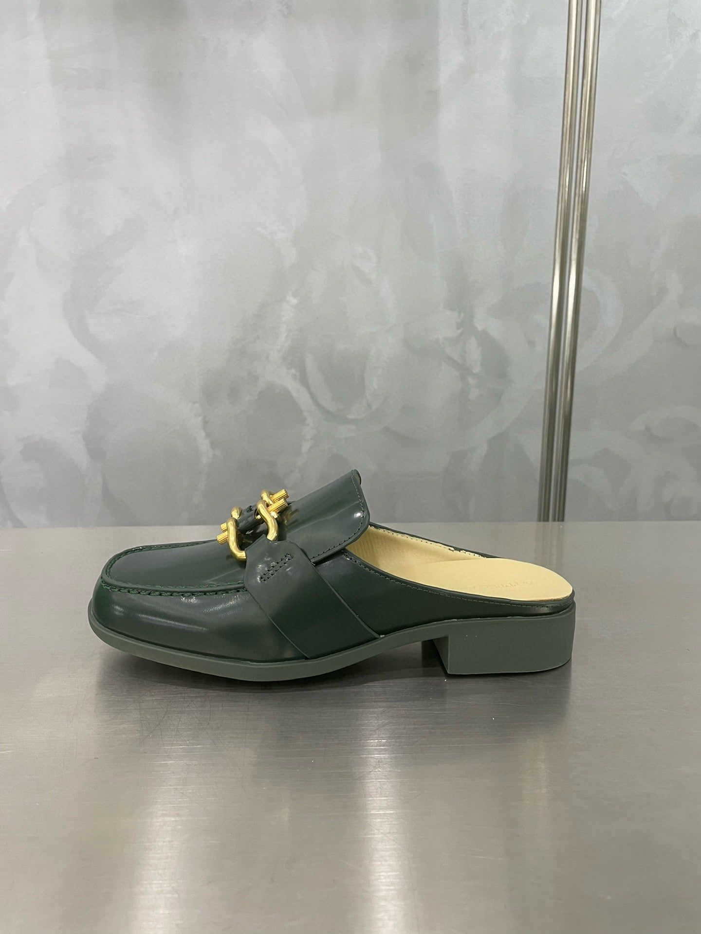 BV Loafer