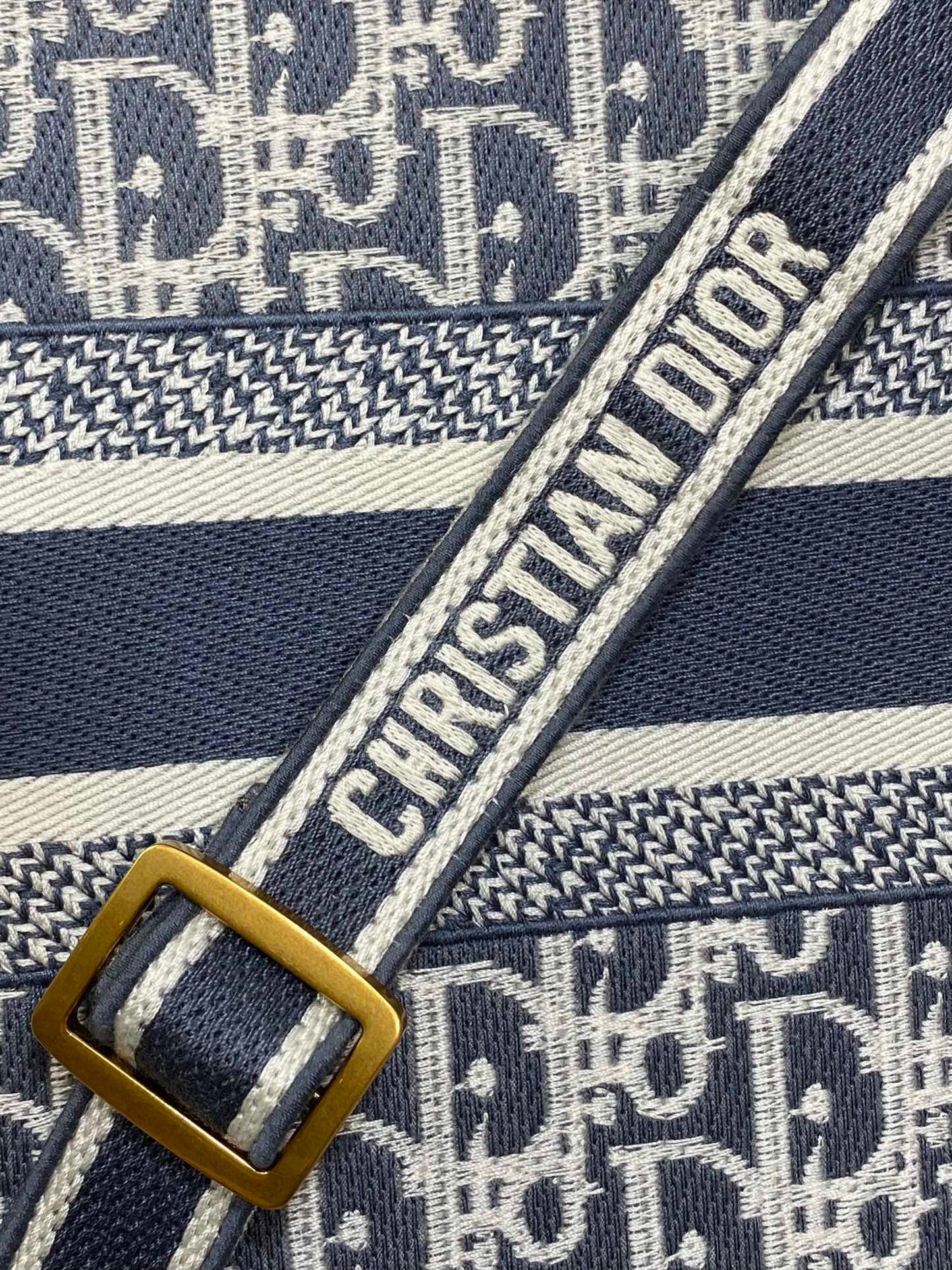 Dior Tote  26x12x21cm