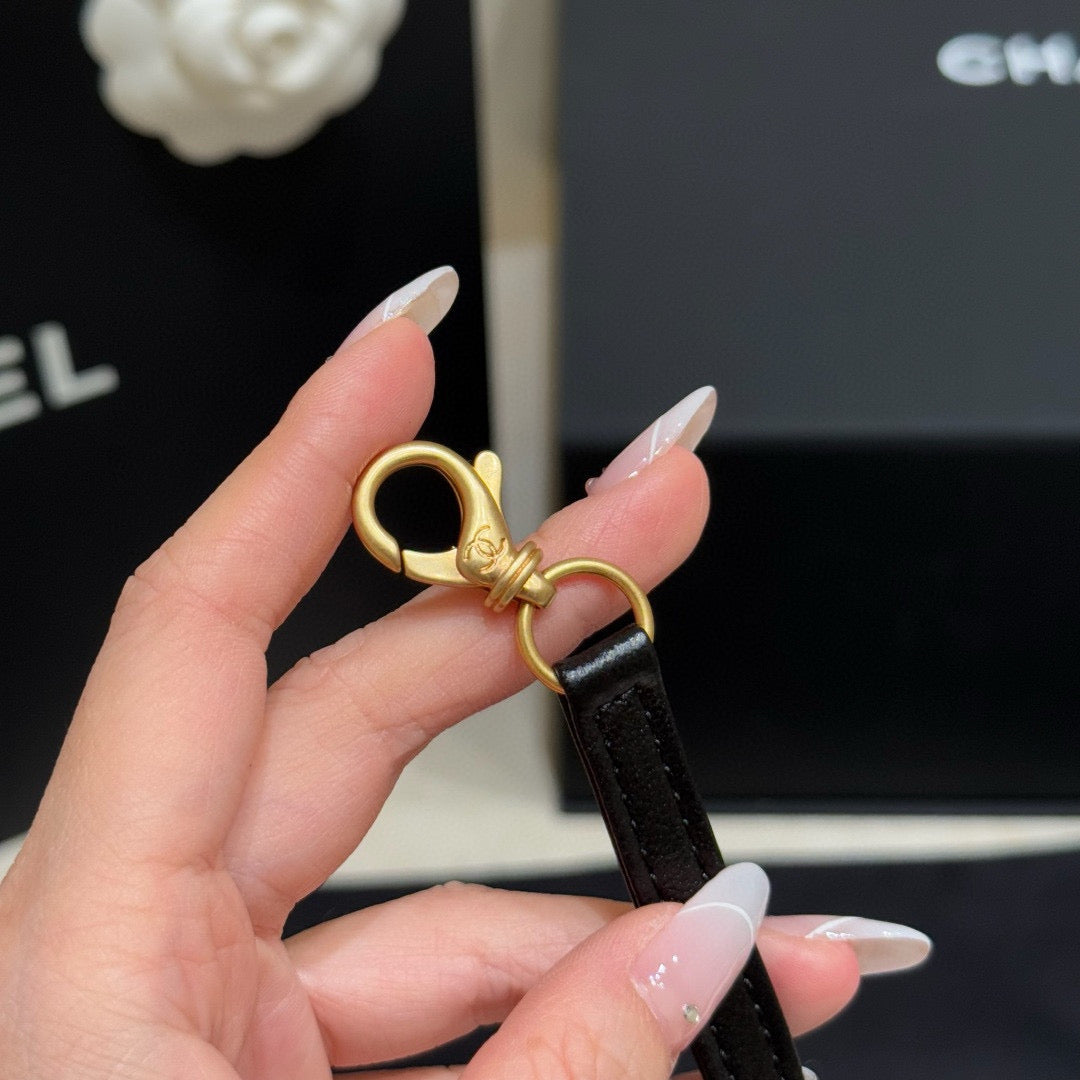 Chanel 25P Hobo (27x23x21cm)