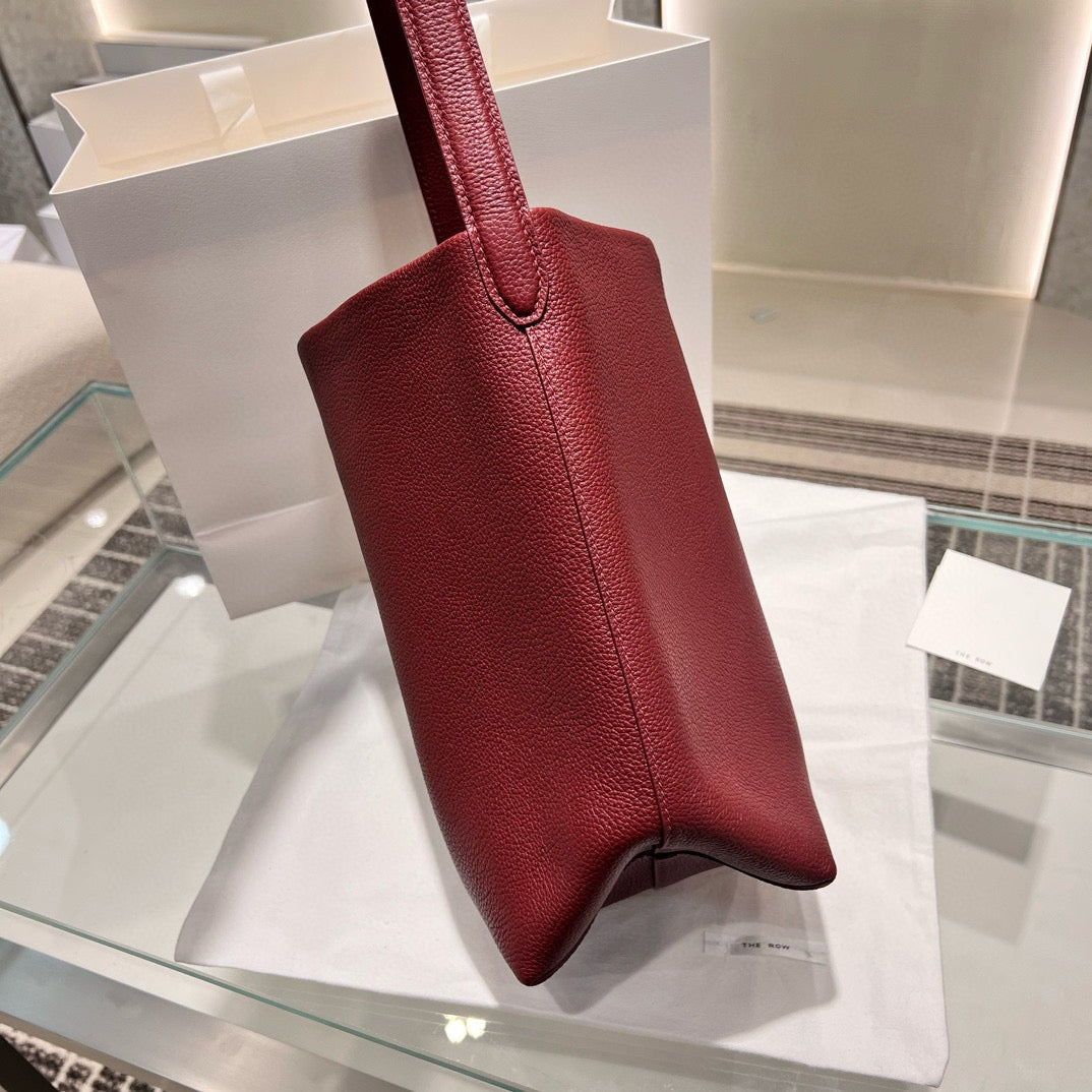 The Row Bucket Bag(30CM*28CM*15.5CM)