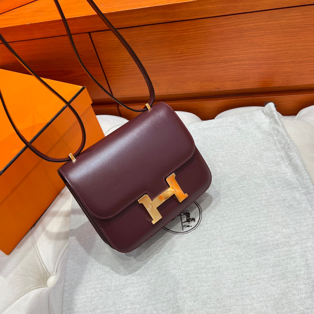 Hermes Constance 19