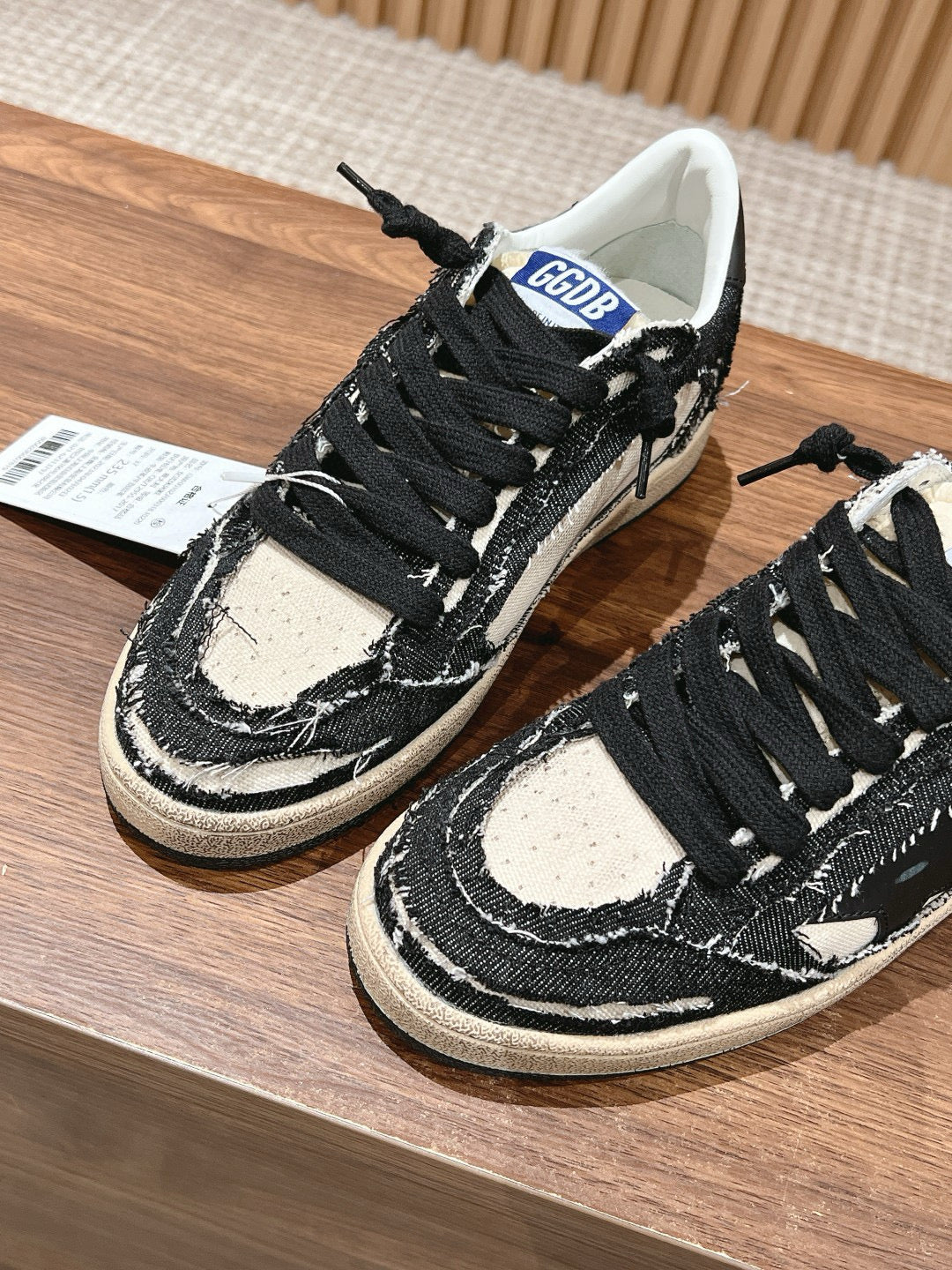Golden Goose Sneaker