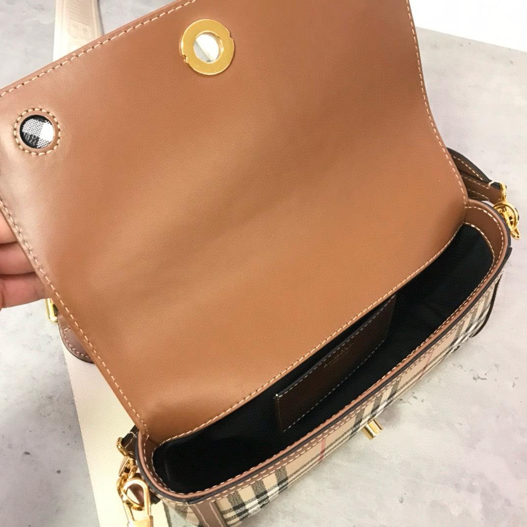 BBR Note Crossbody Bag