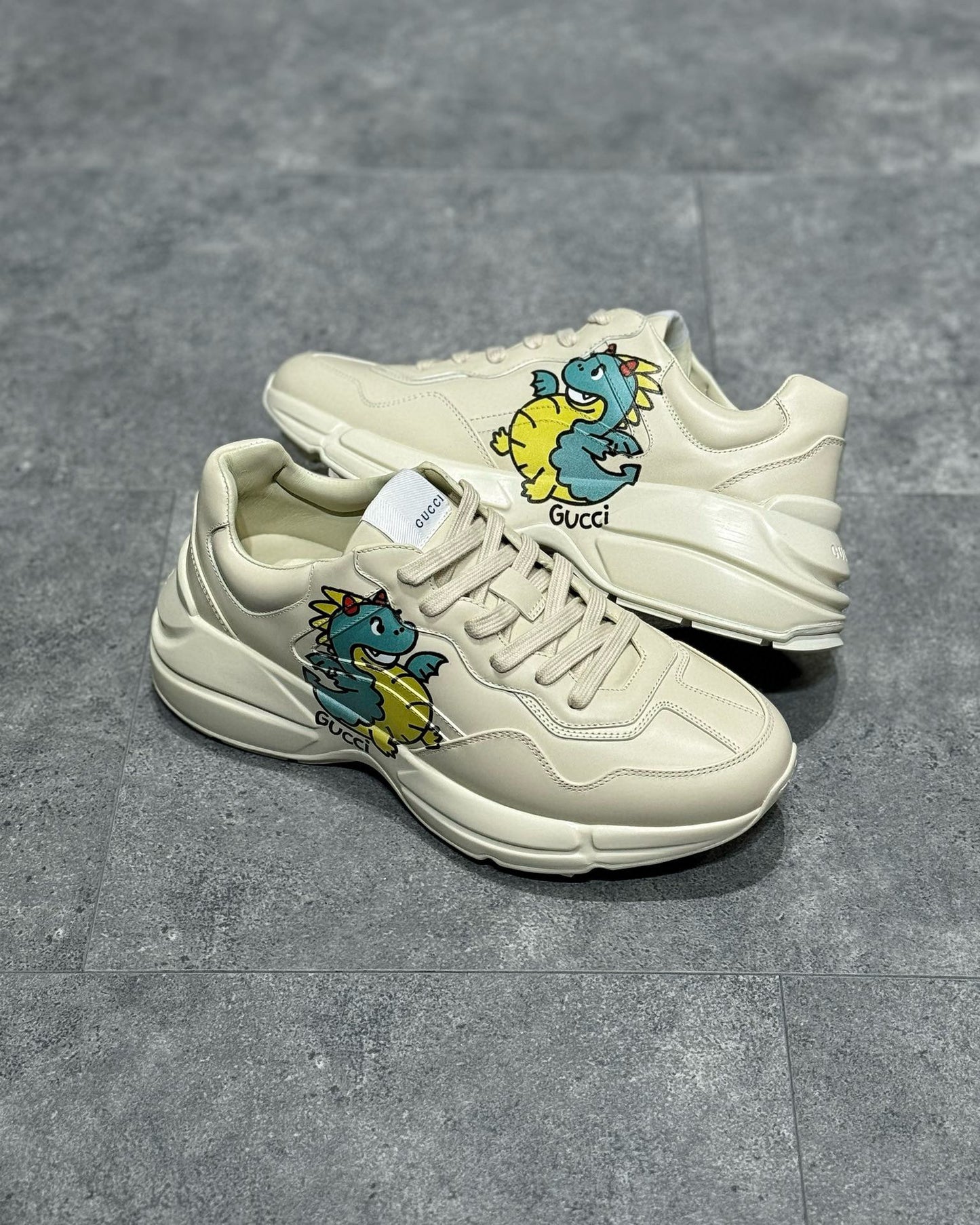 Gucci Sneakers