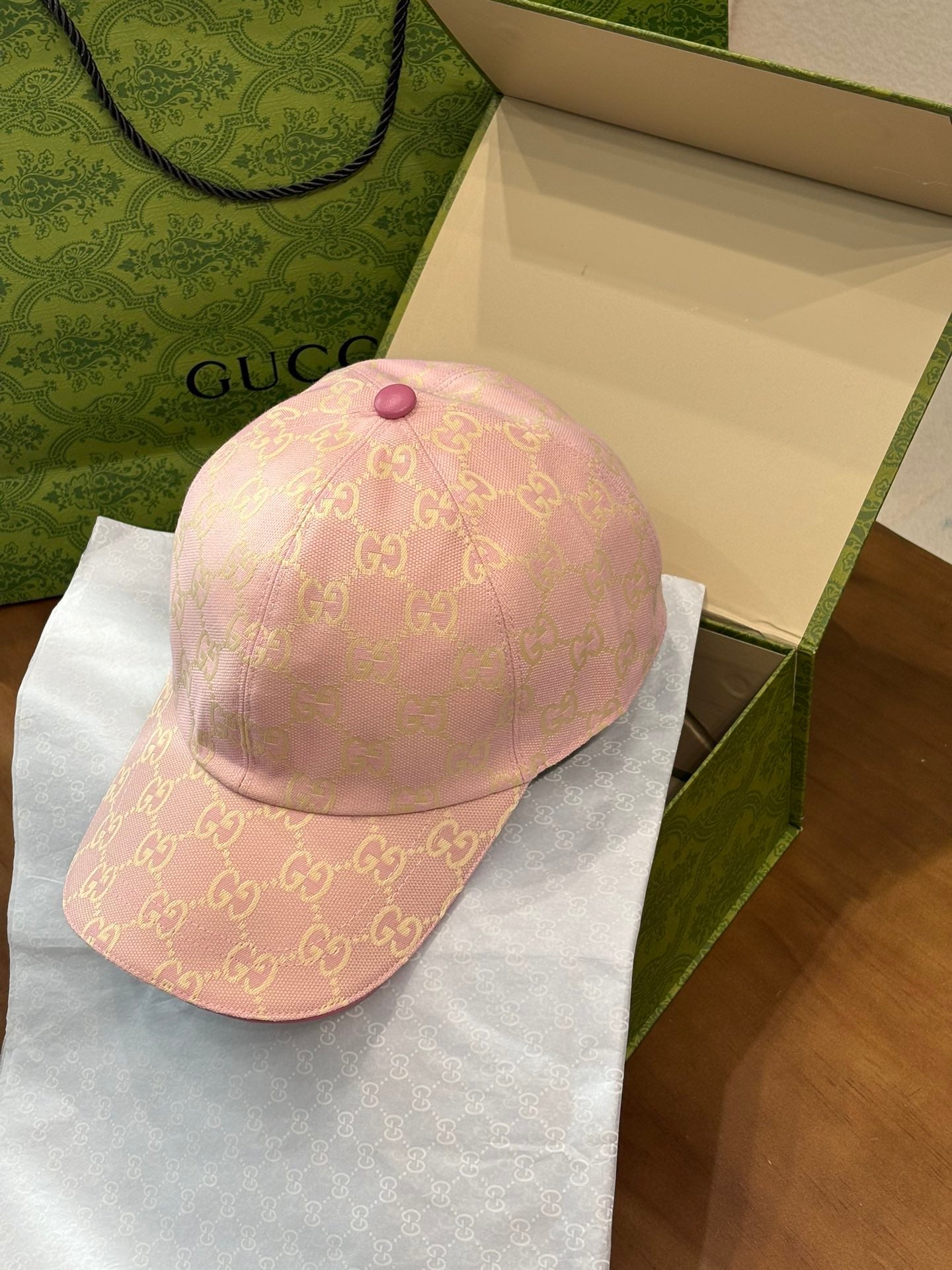 Gucci Caps