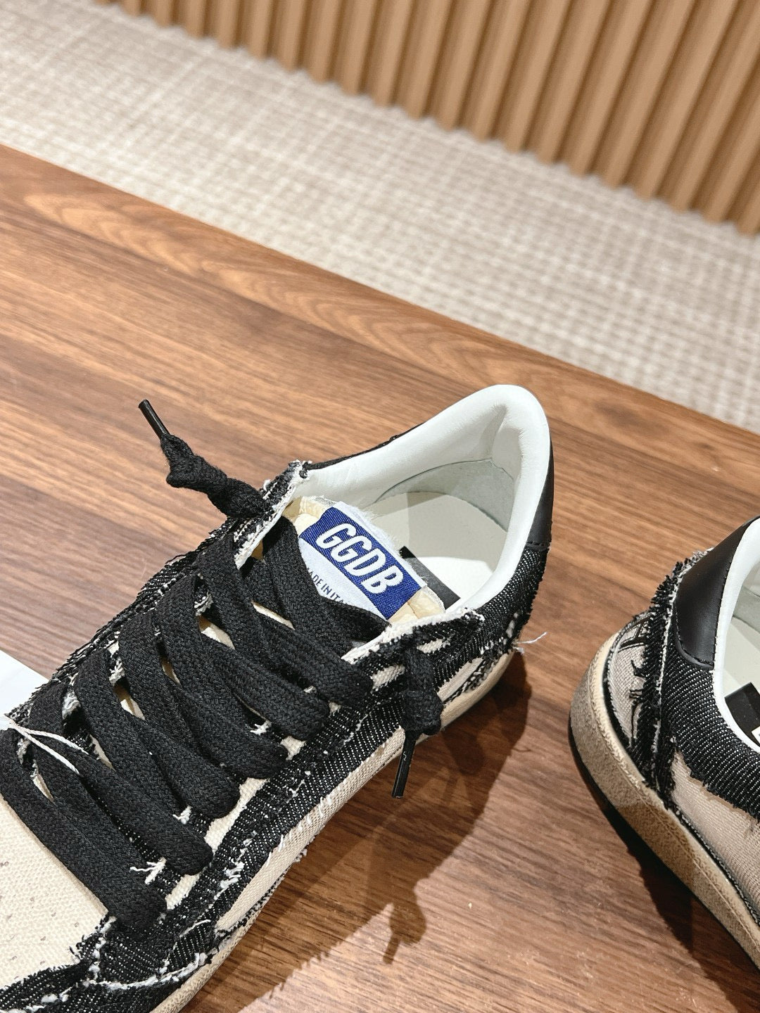 Golden Goose Sneaker