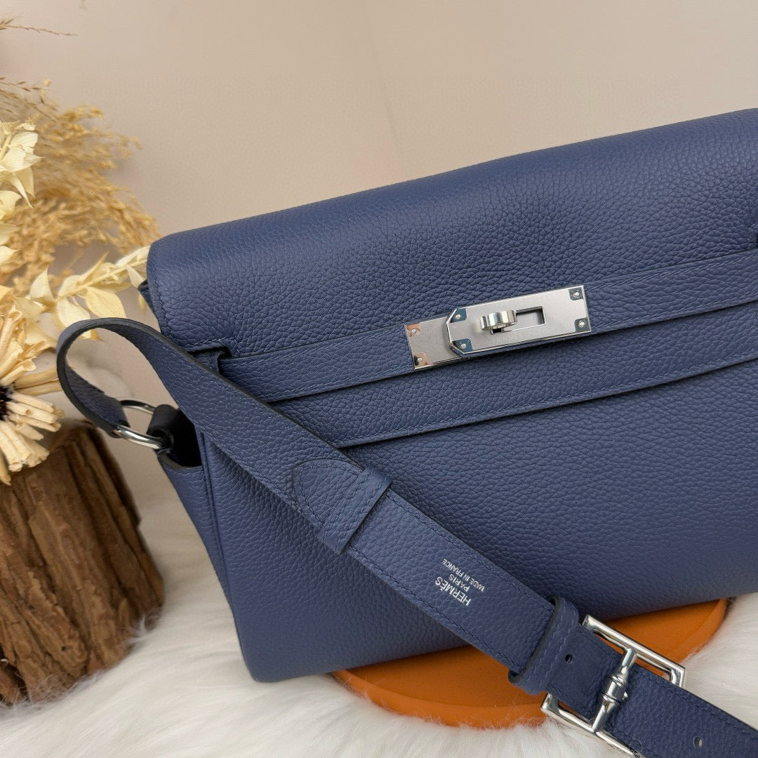Hermes Messenger Bag