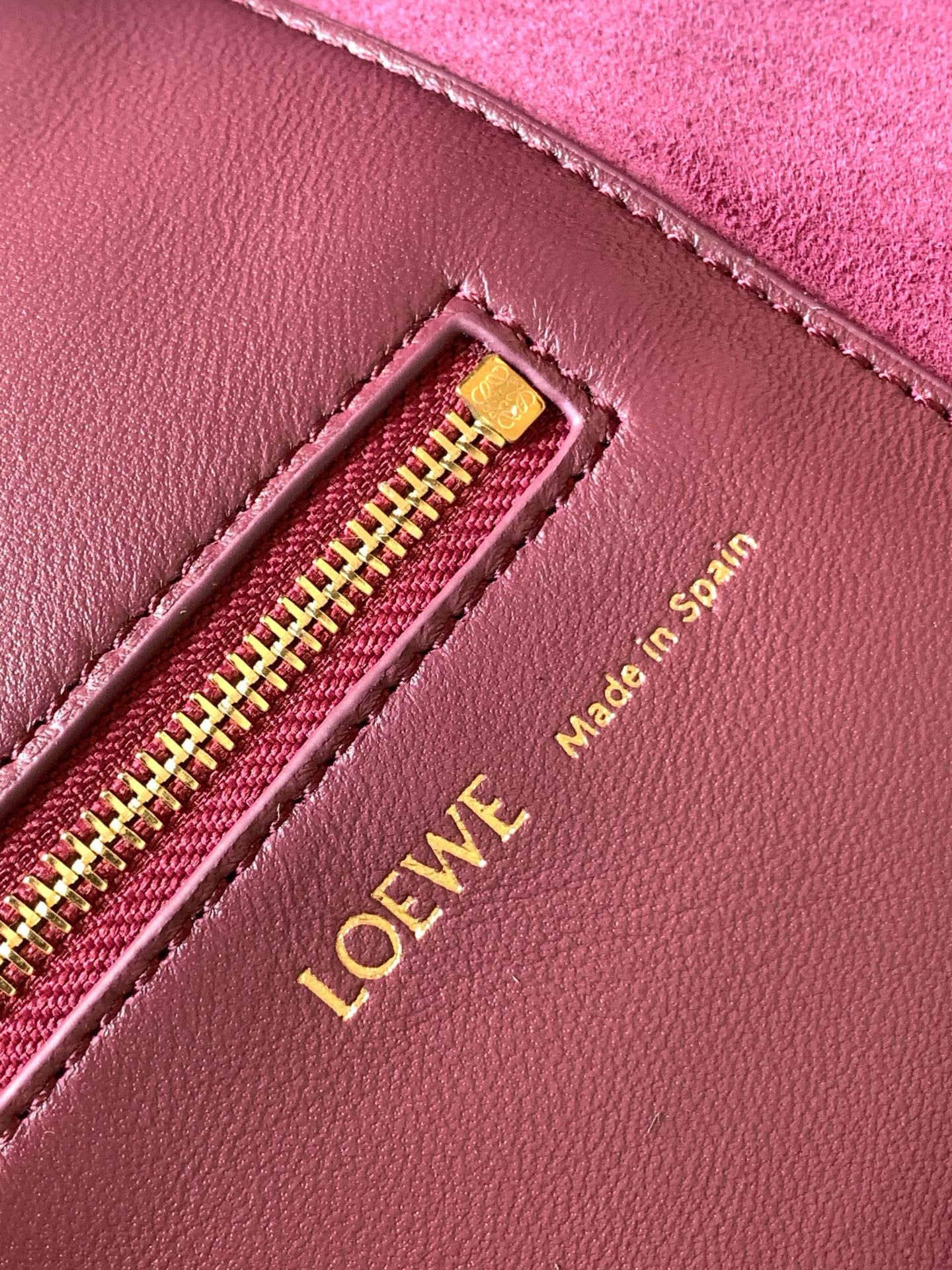 Loewe Squeeze Leather