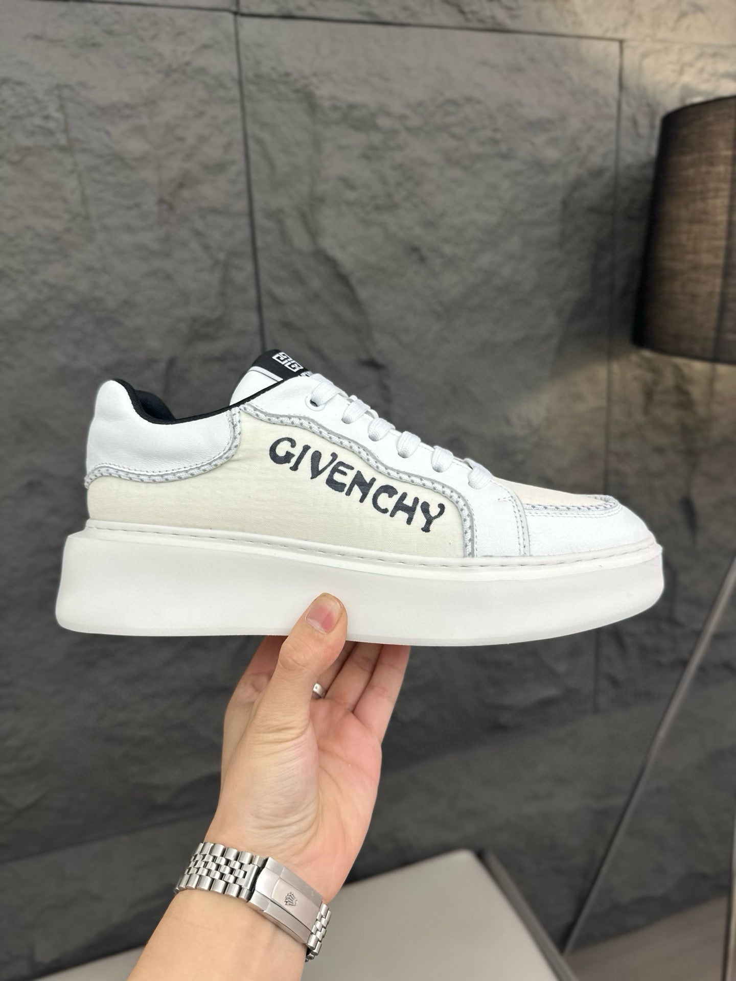 Givenchy Sneakers
