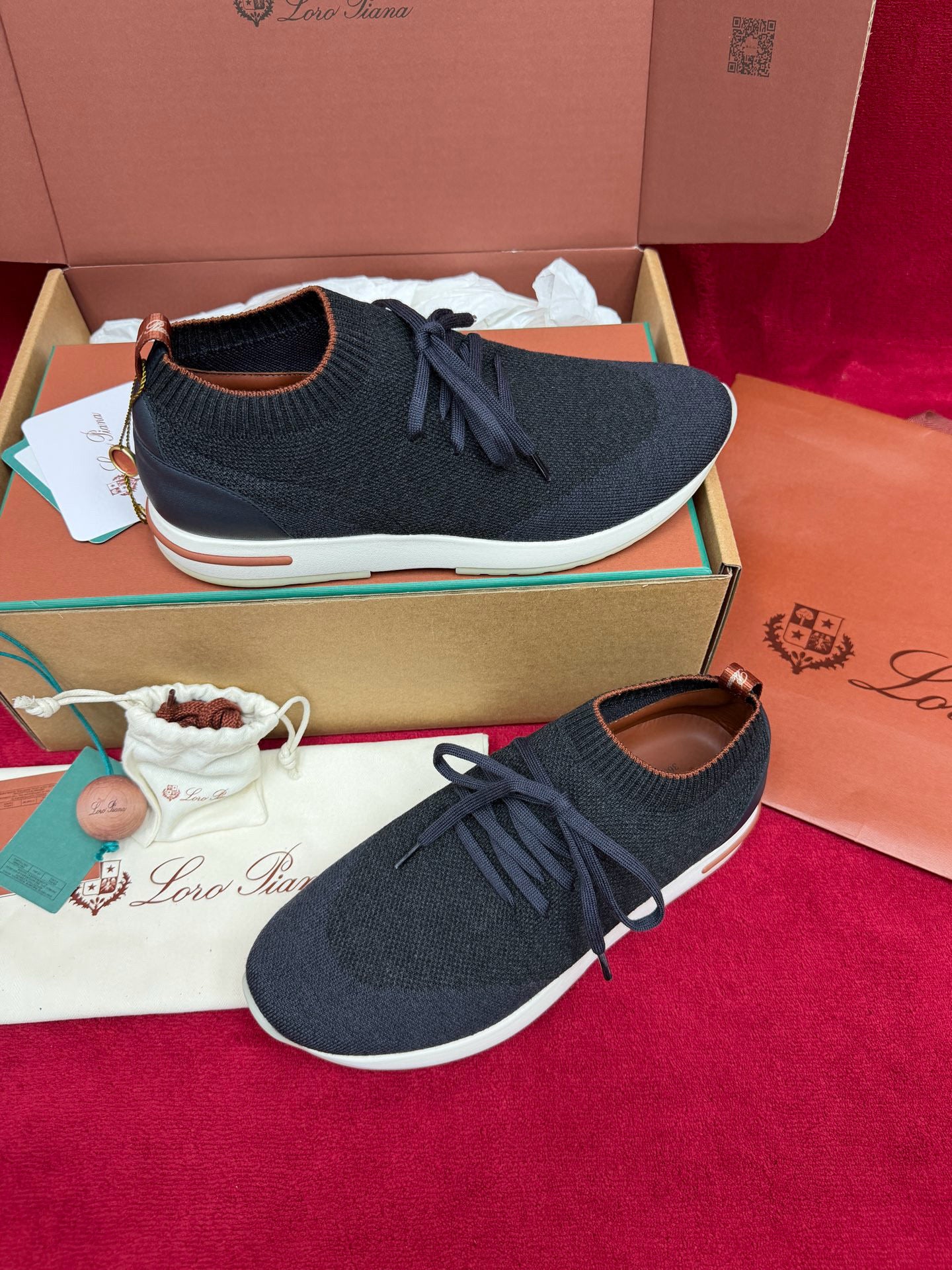 Loro Piana 360 Flexy Walk Sneakers