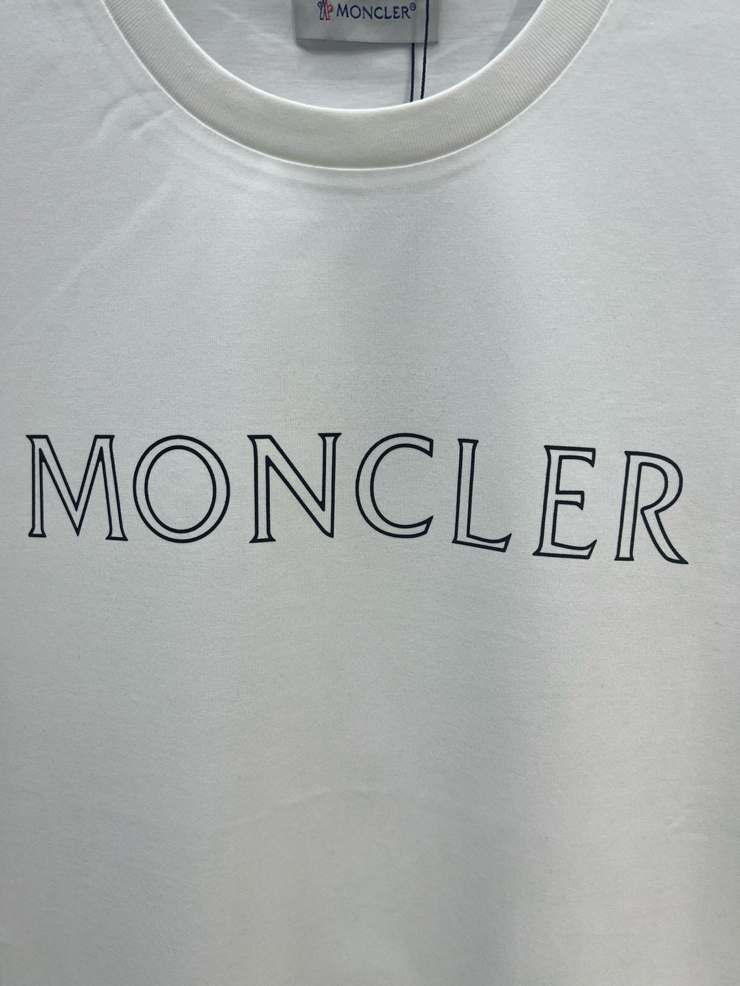 Moncler T-shirt