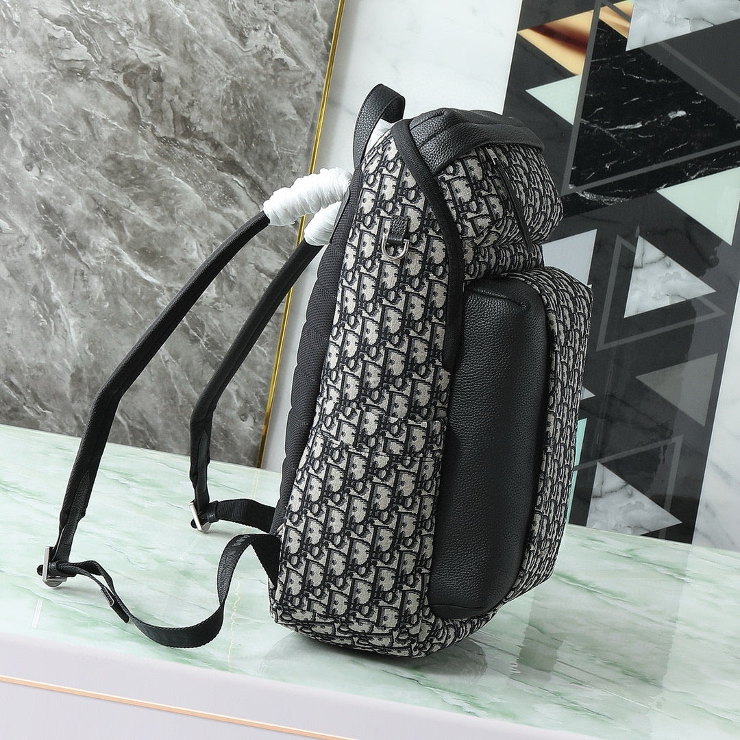 Dior Oblique Rider Soft Zipped Backpack