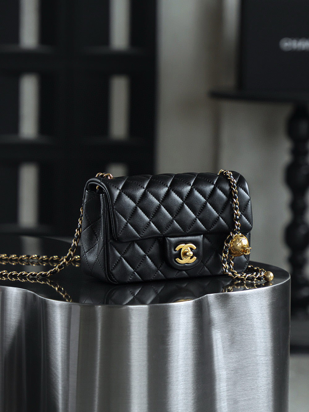 Chanel CF Mini Bag (13x20x7cm)