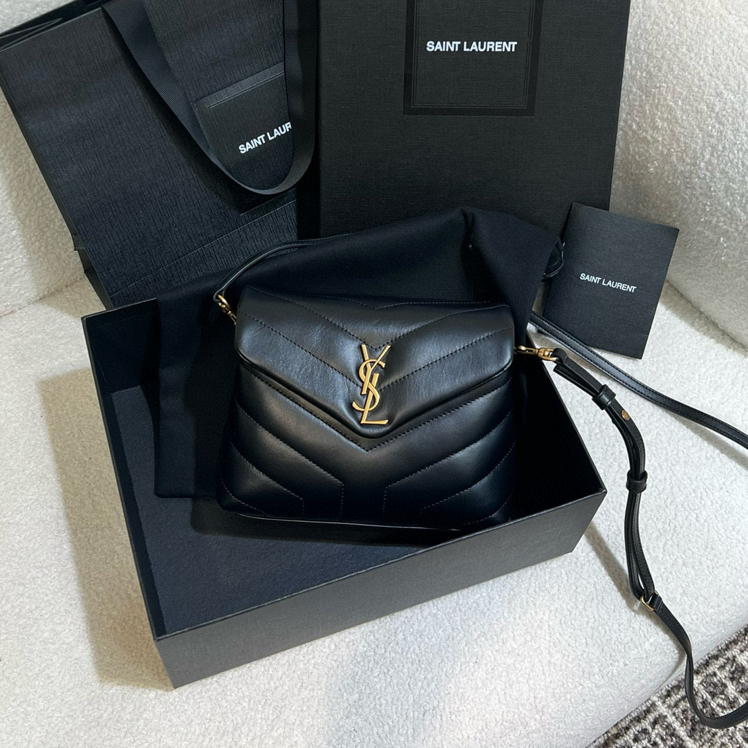 YSL Loulou Shoulder Bag 20x14x7.5