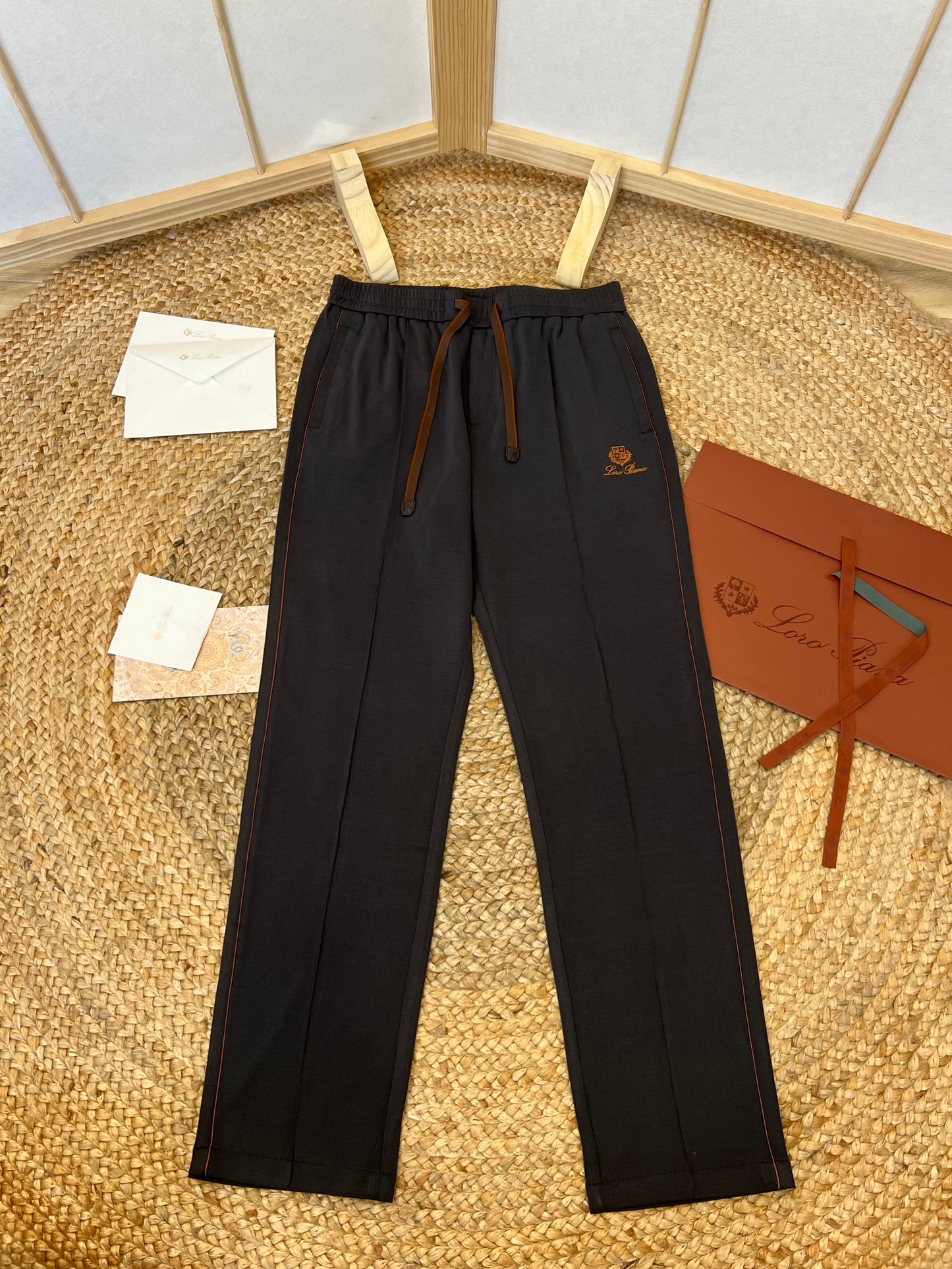 LP Long Pants