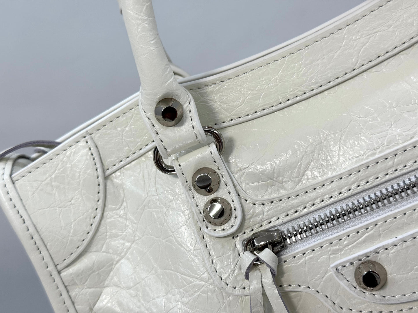 BLCG Le City Handbag 30x20x10cm
