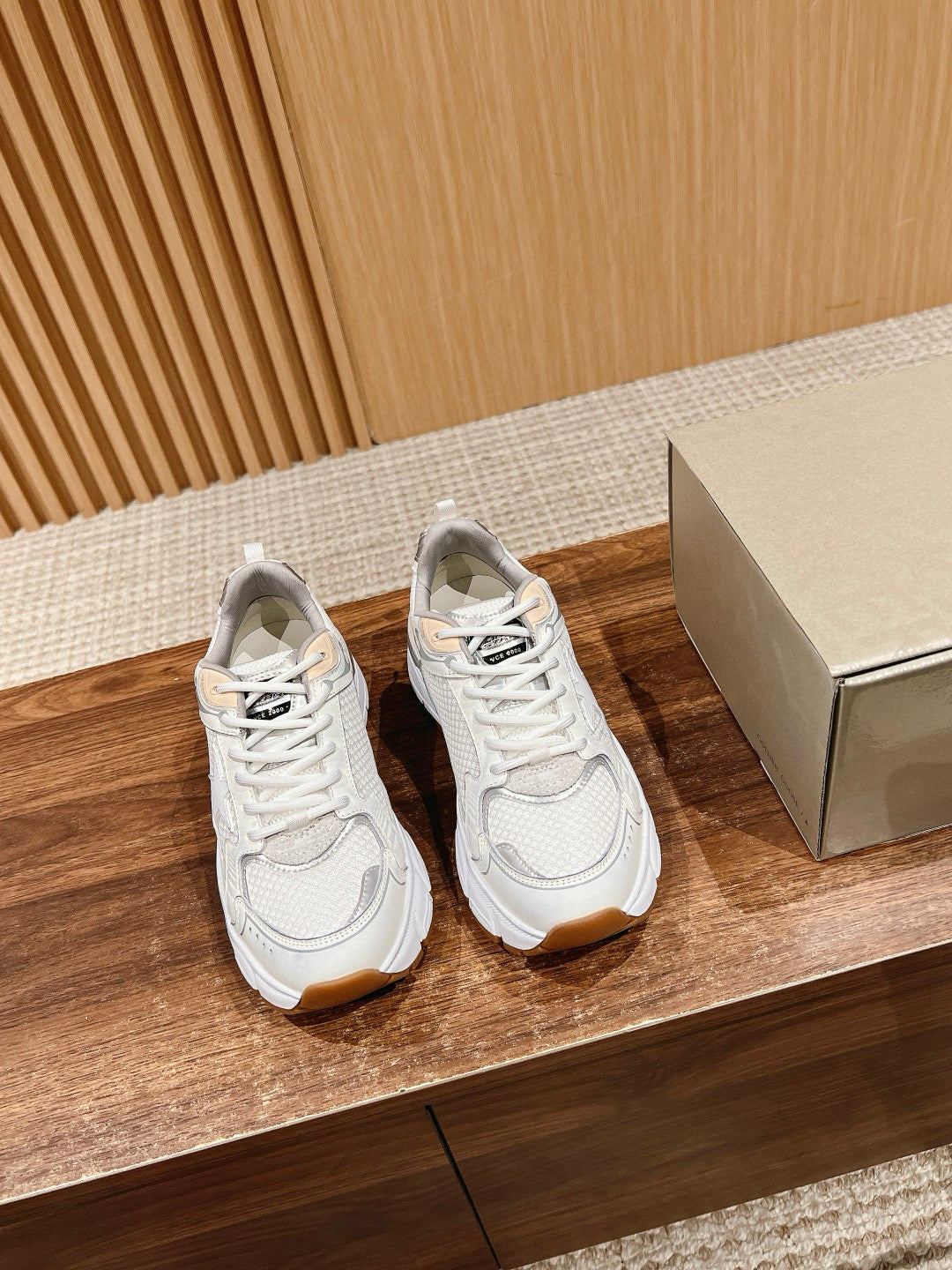 Golden Goose Sneaker