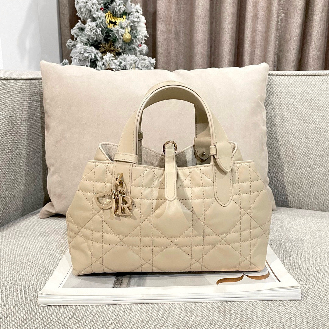 Dior Toujours Bag