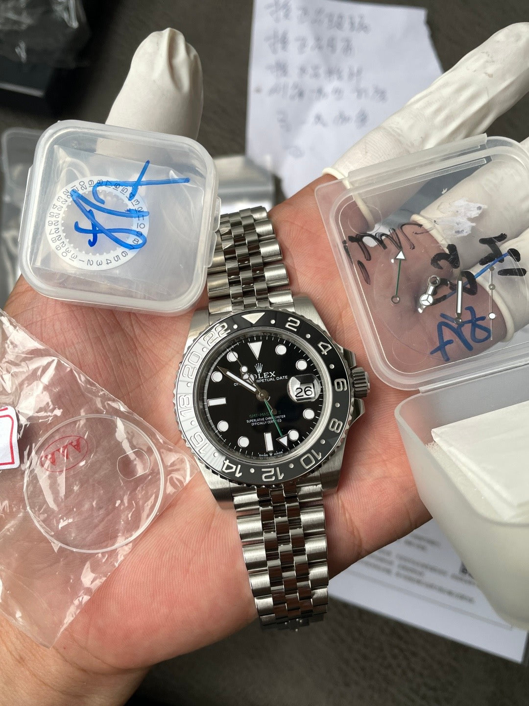 Rolex GMT-Master II 126710GRNR