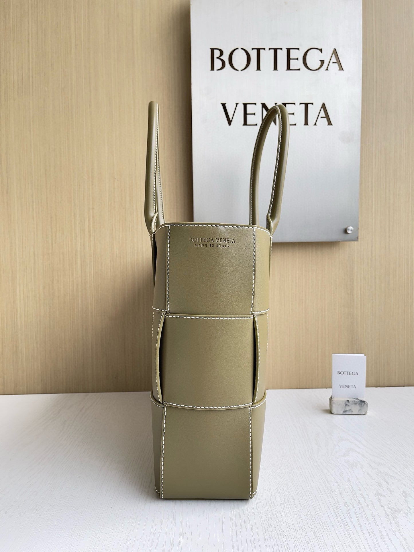 BV Arco Tote Bag