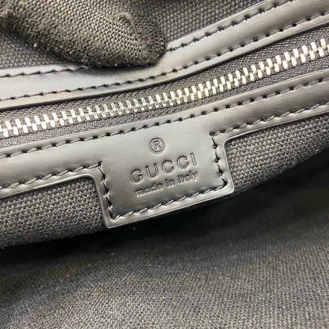 GC Messenger Bag Man