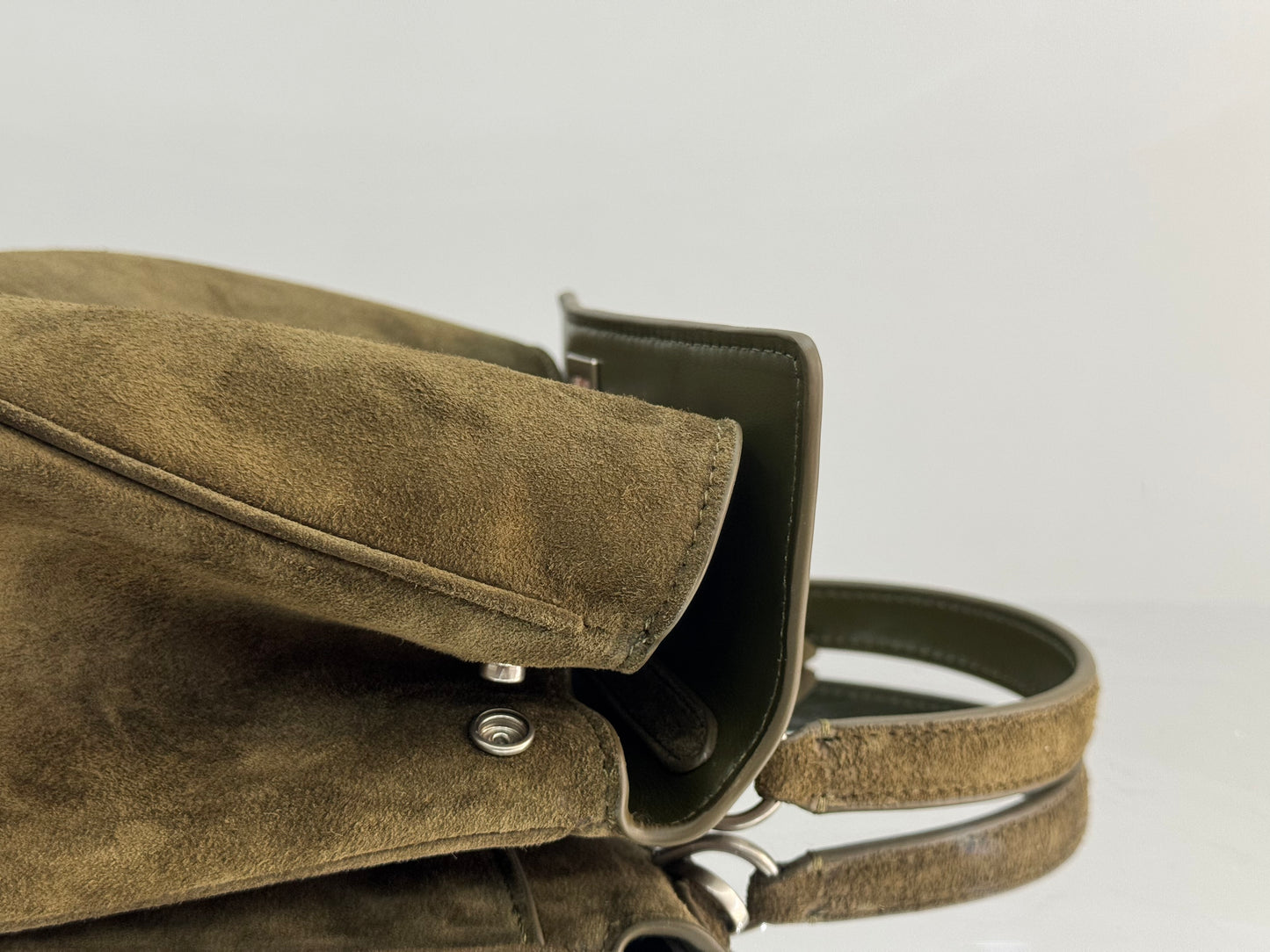 Balenciaga Rodeo Handbag 22x10x8cm