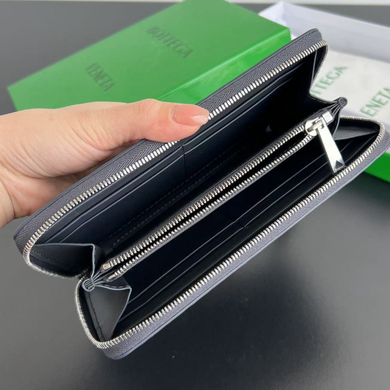 Bottega Veneta Long Zipped Wallet
