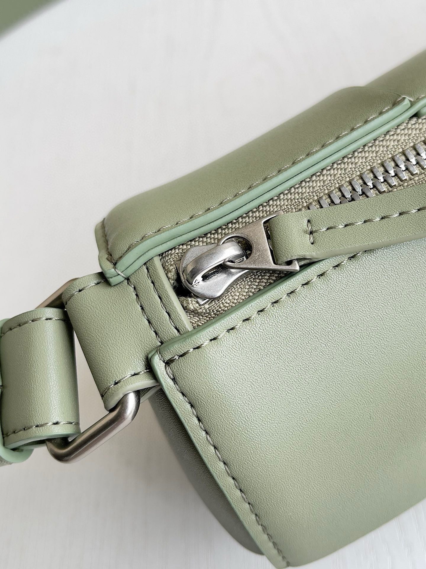 BV Small Canette Bag