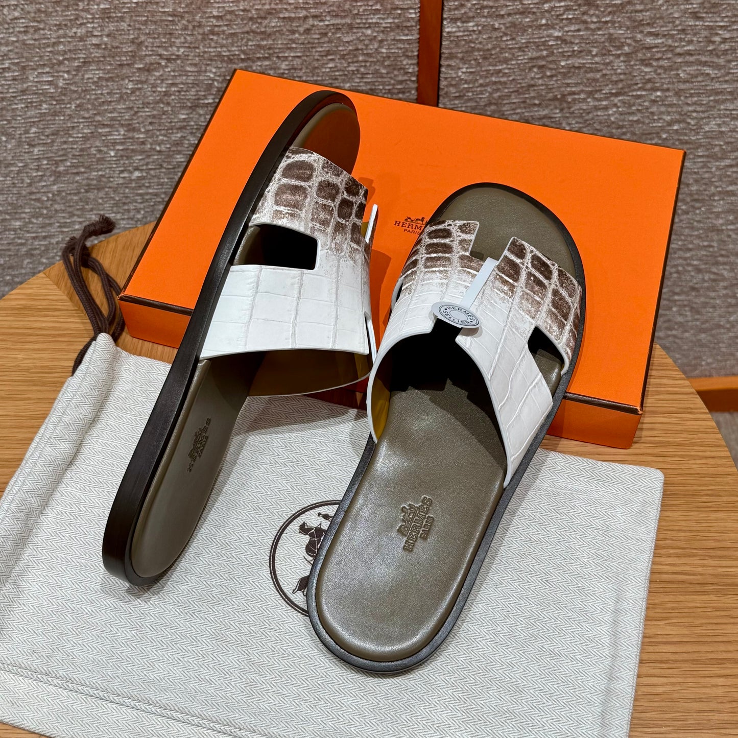 Hermes Slippers