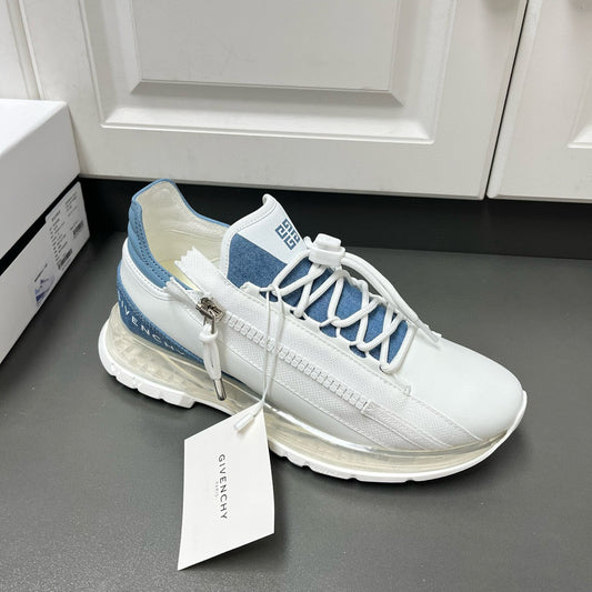 Givenchy Sneakers