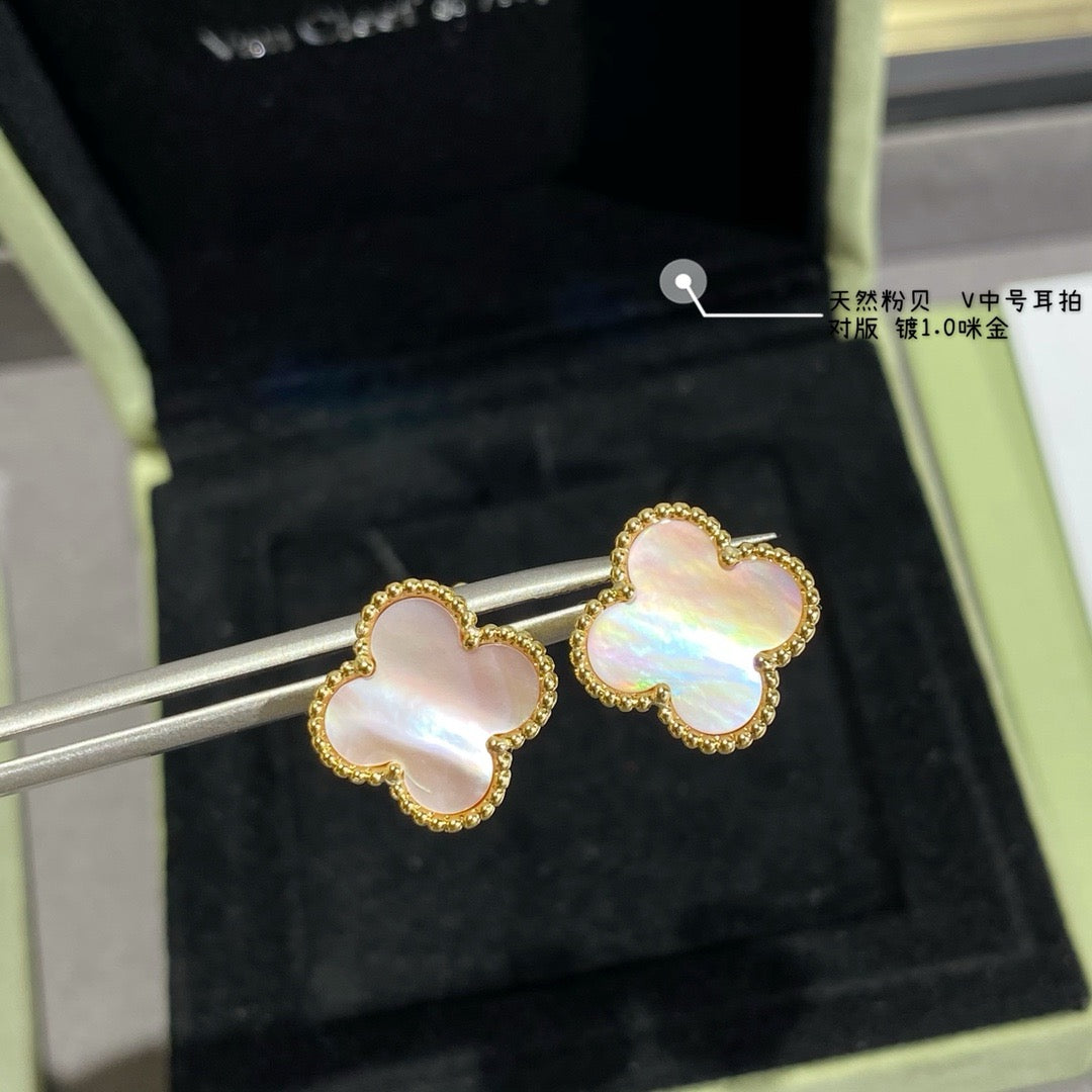 Van Cleef & Arpels Earrings