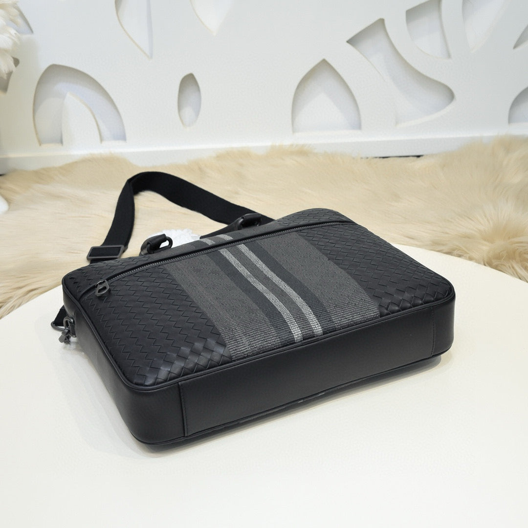 BV BRIEFCASE