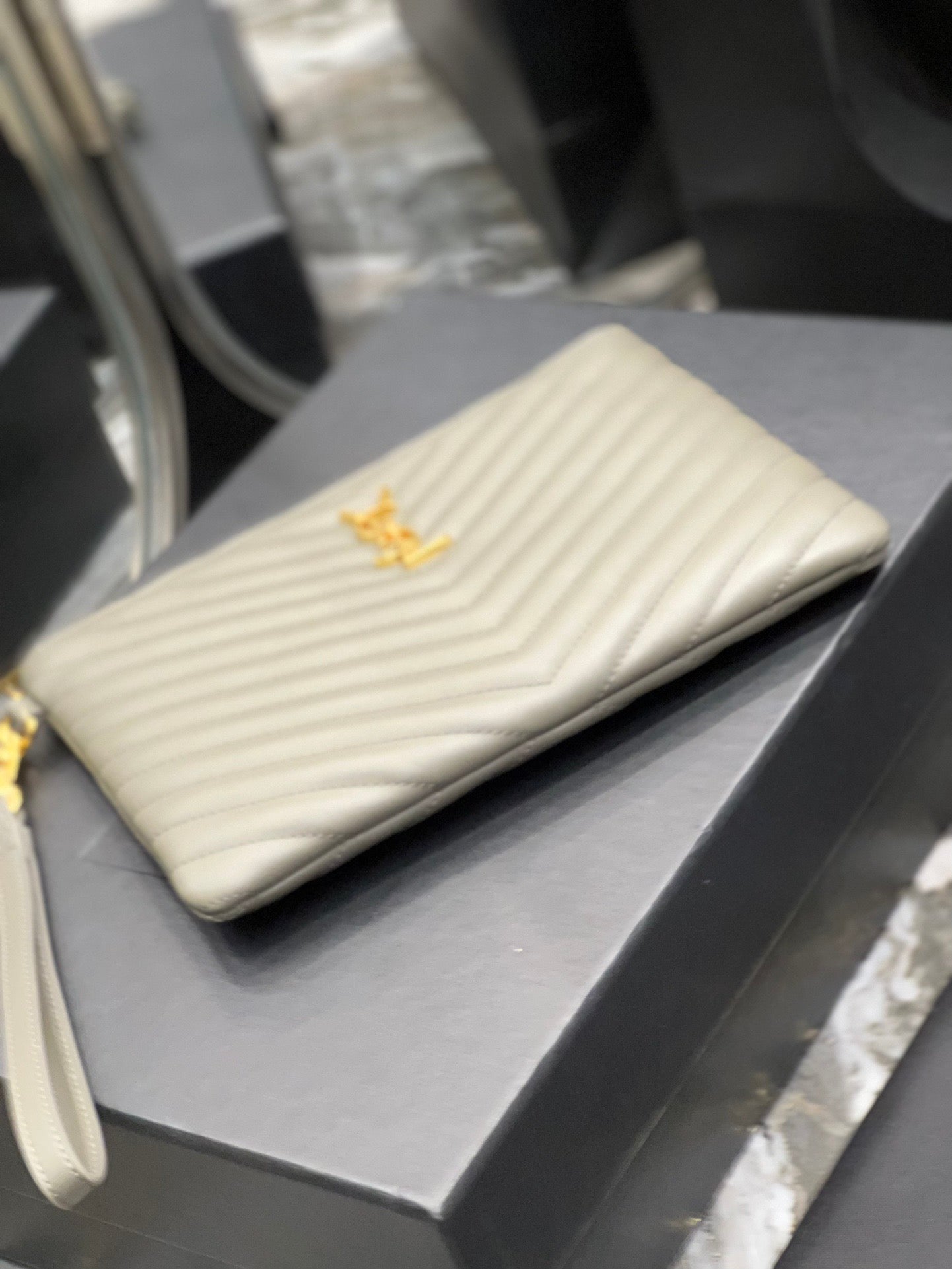 YSL Wallet 24×17.5×1.5cm