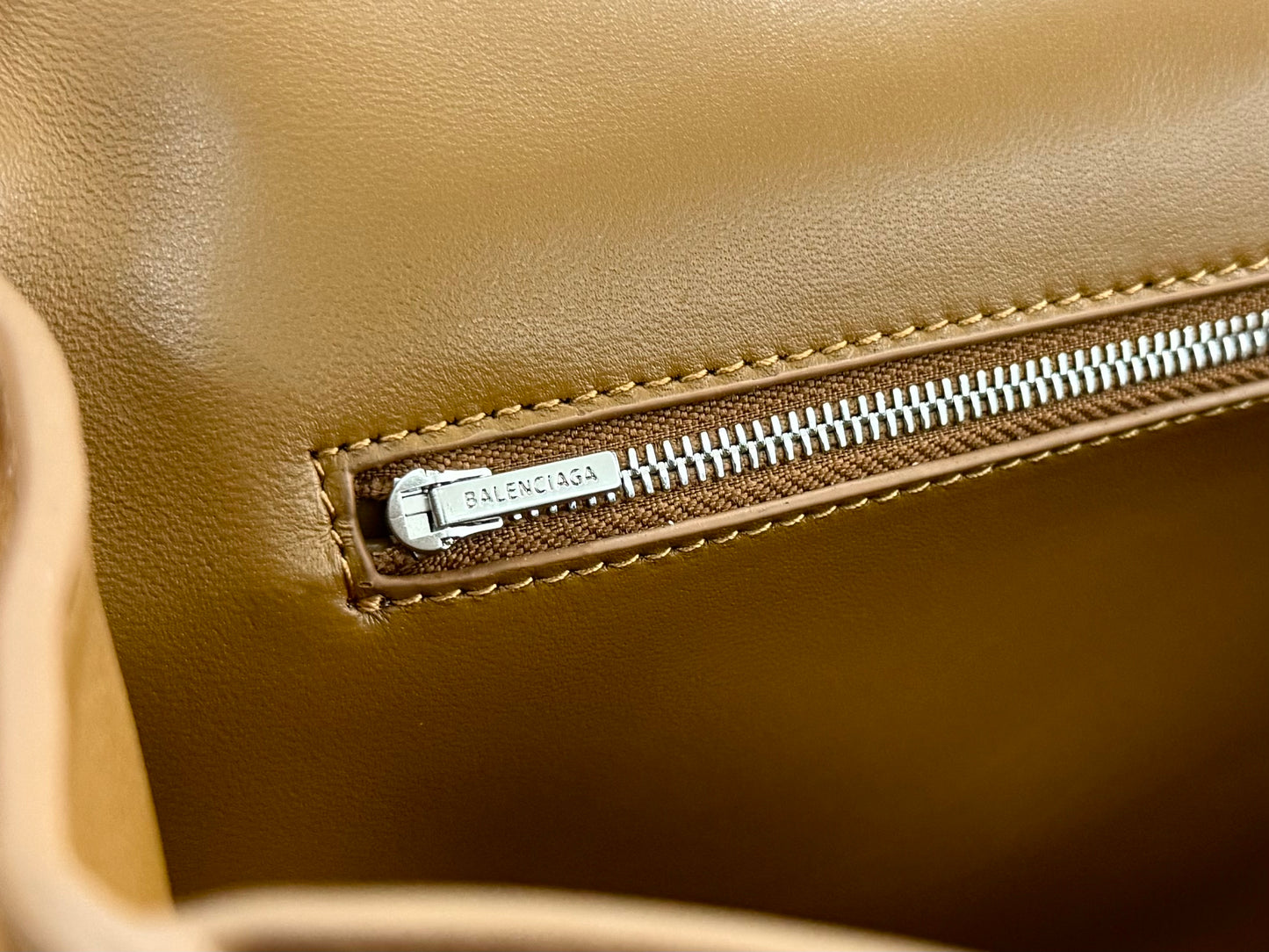 BLCG Rodeo Medium Suede Handbag(40x30x13cm)