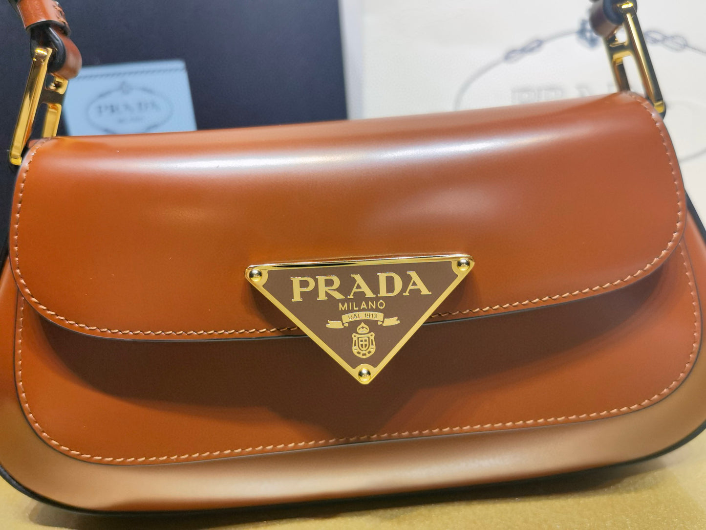 Prada Shoulder Bag 24x11x4cm