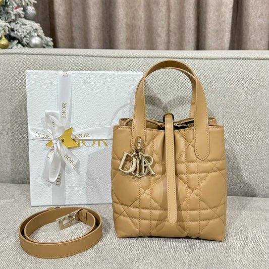 Dior Toujours Bag