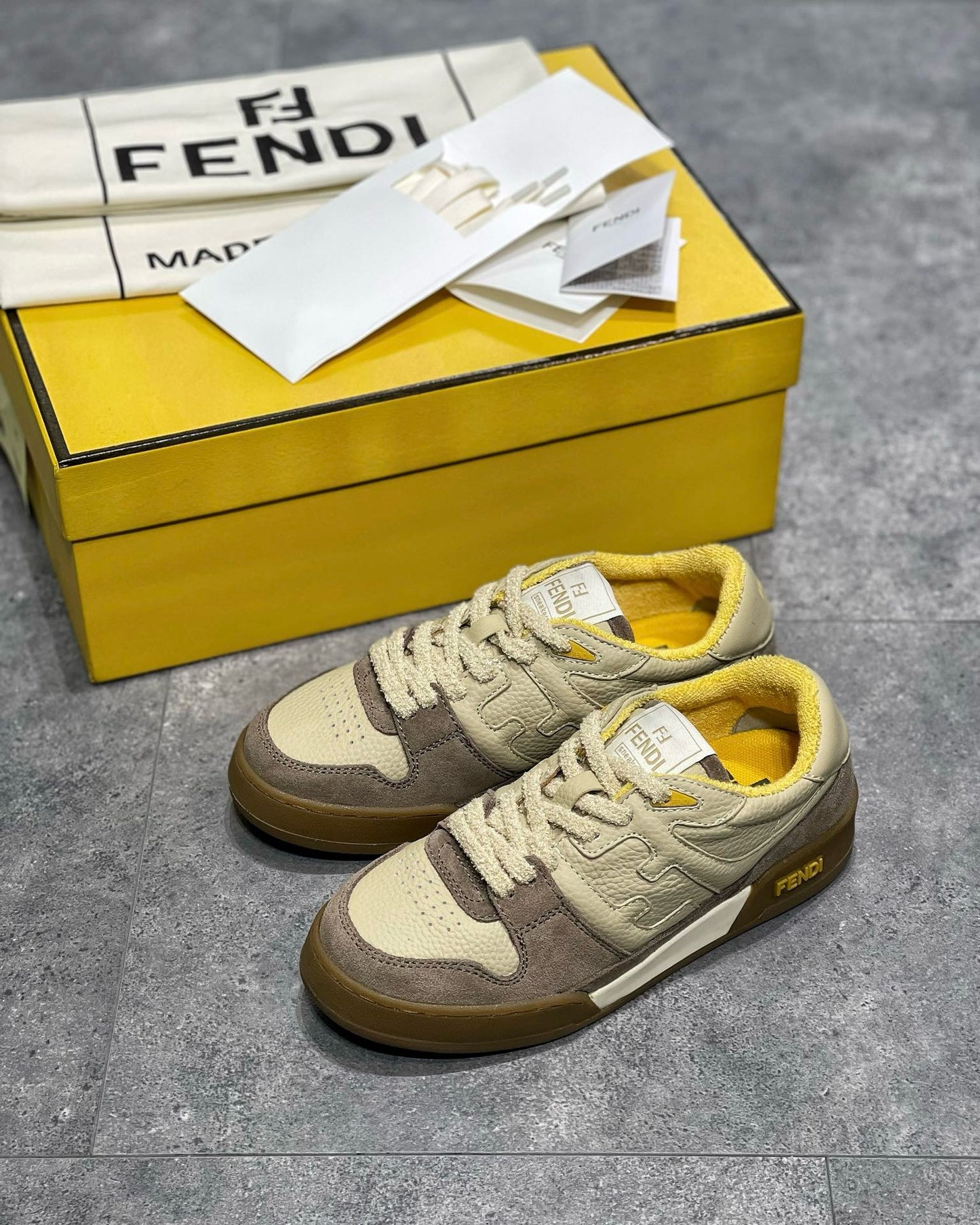 Fendi Sneakers