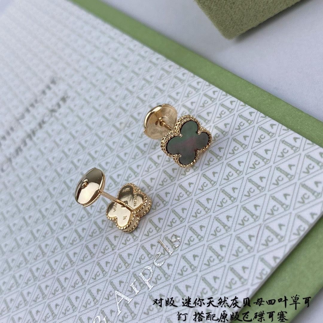 Van Cleef & Arpels Earrings