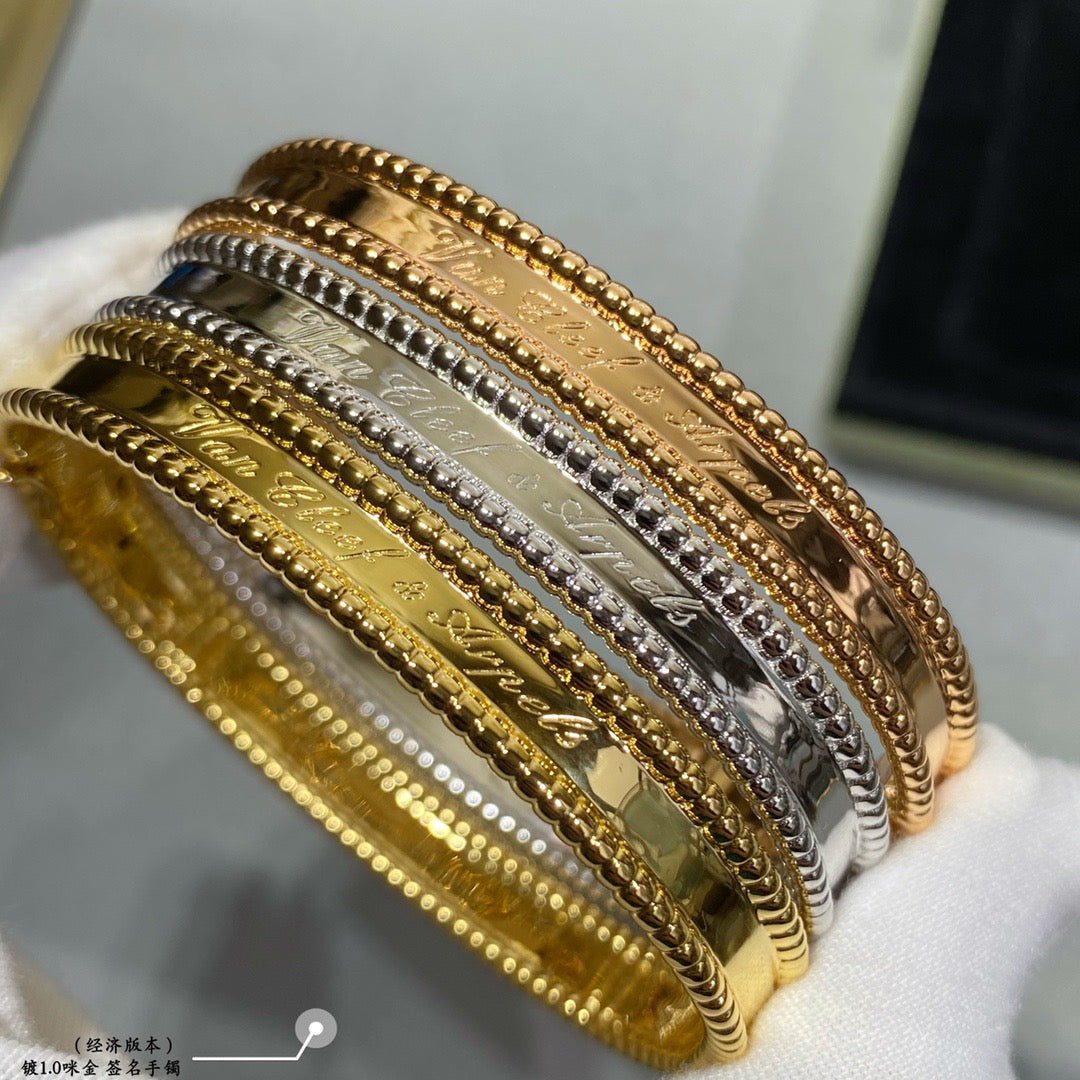 Van Cleef & Arpels Bracelet