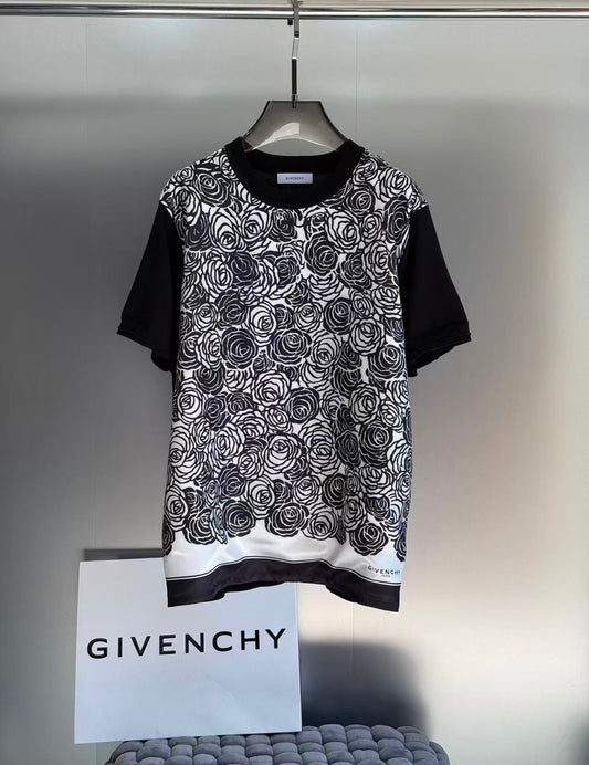 Givenchy T-Shirt