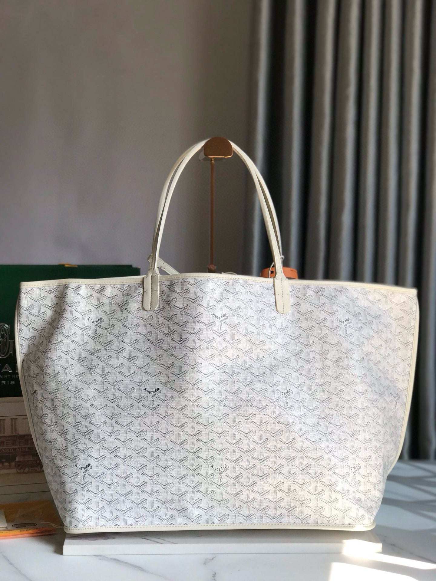 GOYARD REVERSIBLE ANJOU 39*32*19