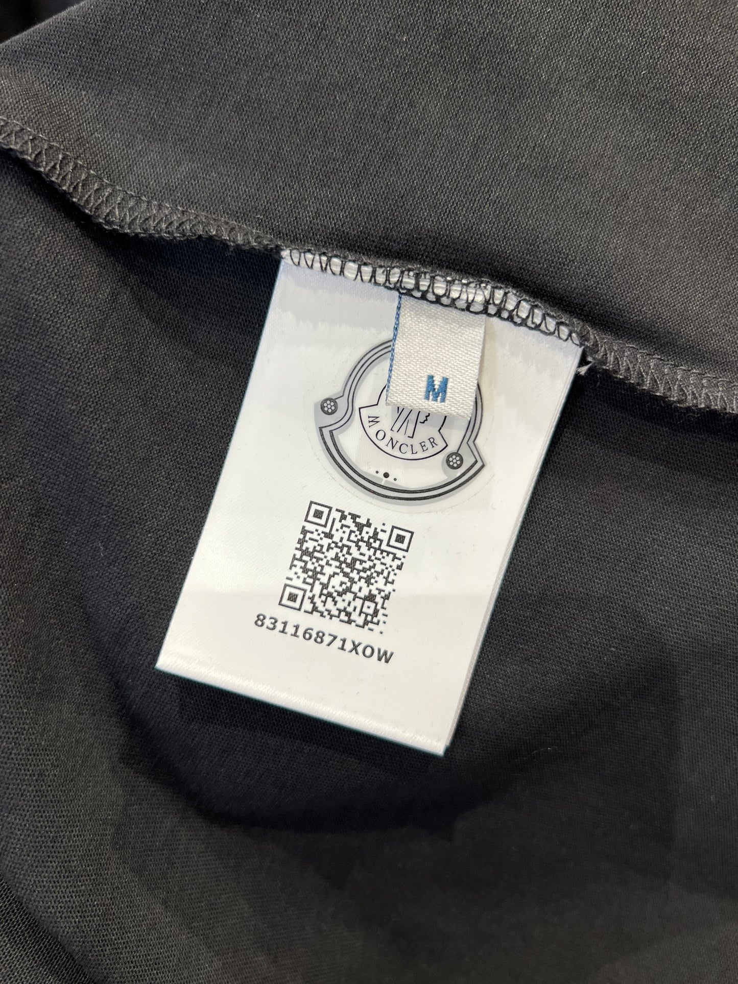 Moncler T-shirt