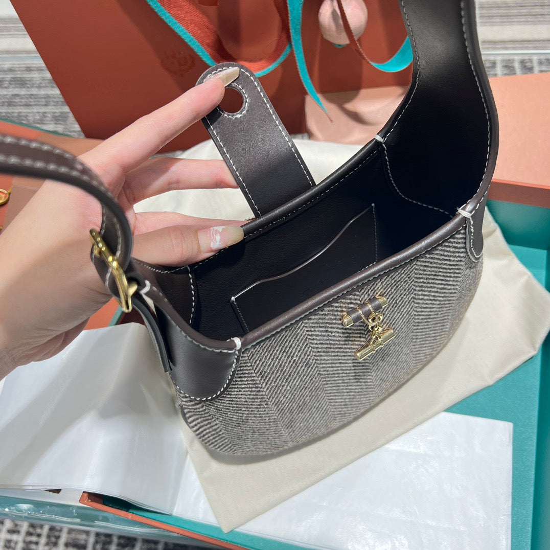 LP Medium Bobbin Bag