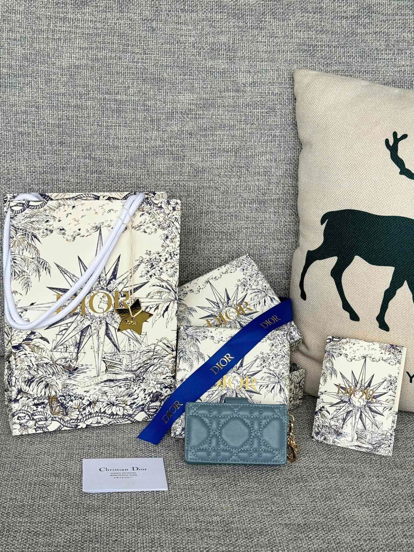 Dior Wallet