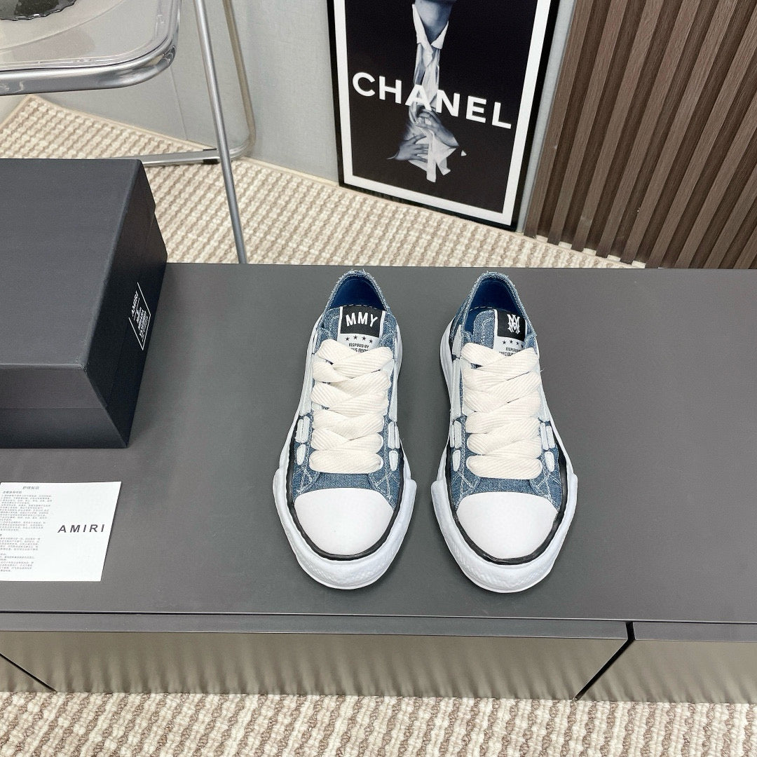 Amiri Sneakers