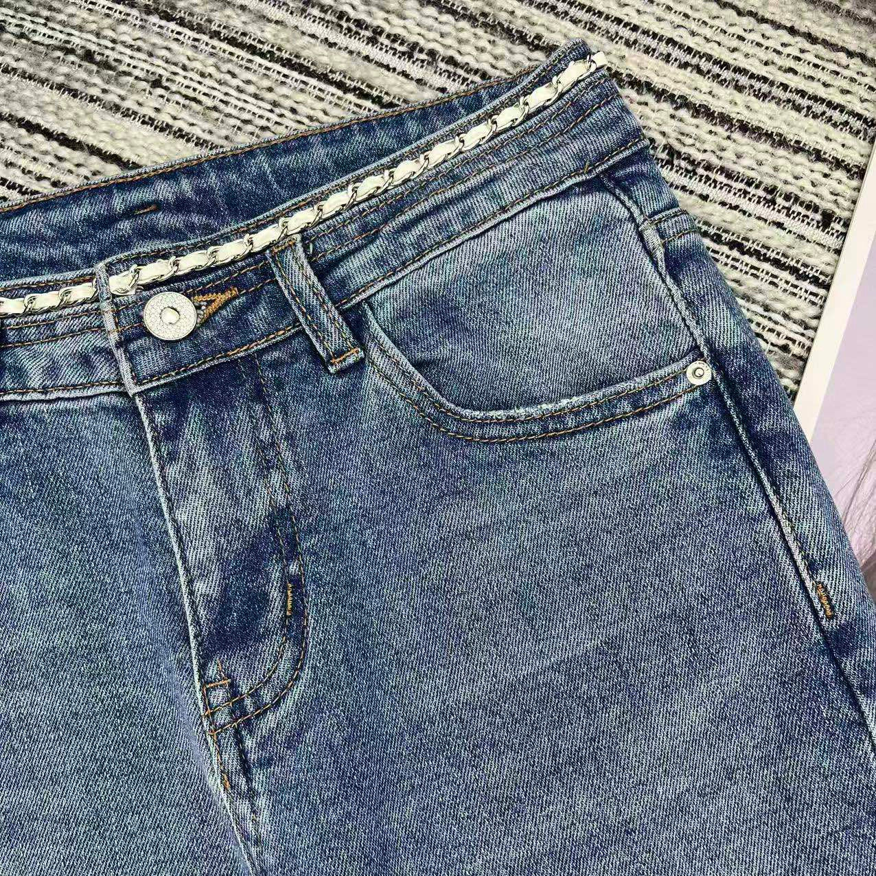 Chanel Jeans