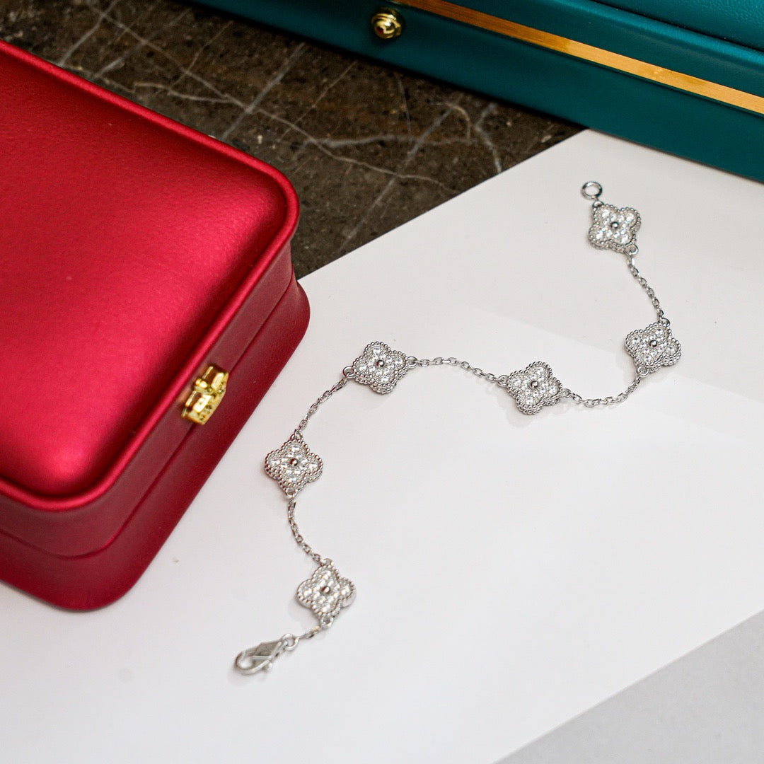 Van Cleef & Arpels Bracelet